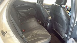 Ford Mustang Mach-E bild 5