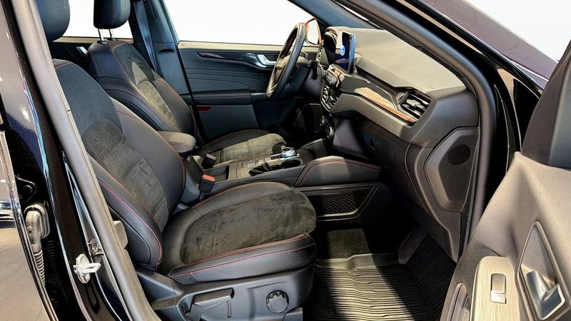 Ford Kuga bild 3