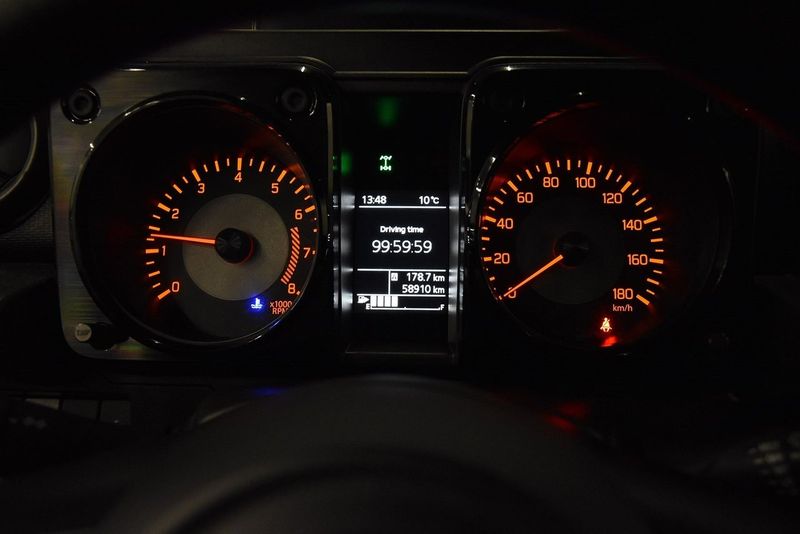 Suzuki Jimny bild 14