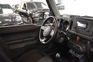 Suzuki Jimny bild 9