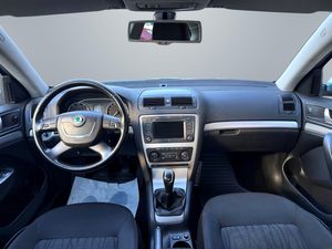 Skoda Octavia bild 7