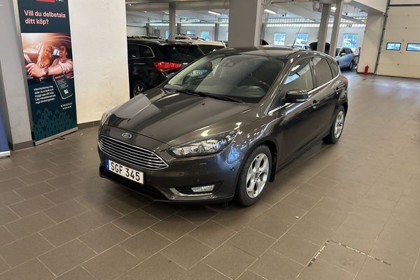 Ford Focus 1.0 EcoBoost Titanium/SUPERDEAL 3,95%/DRAG/PDC/KEYLESS - 2015
