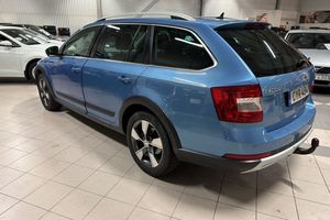 Skoda Octavia bild 8