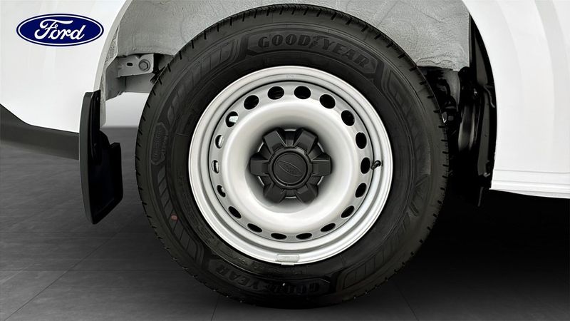 Ford Custom bild 9