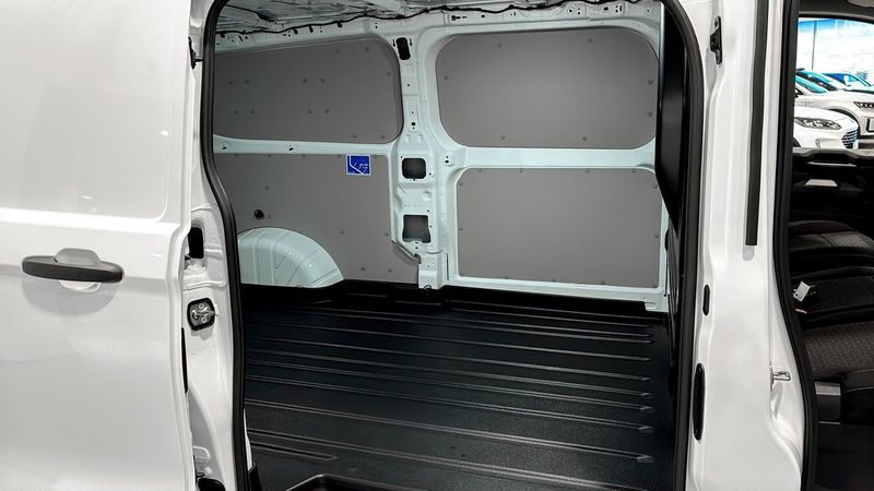 Ford Custom bild 5