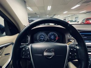 Volvo V60 bild 13