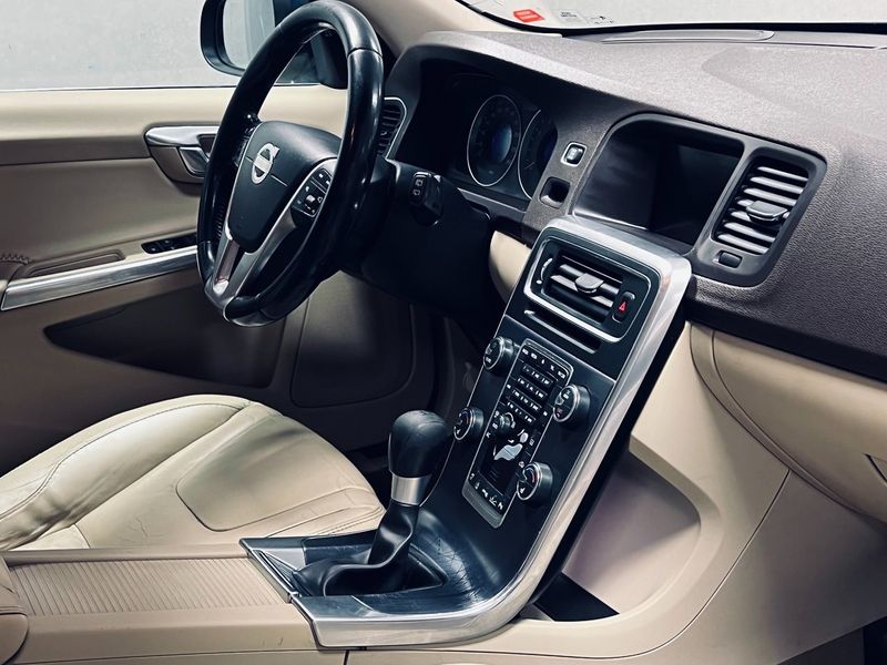 Volvo V60 bild 10