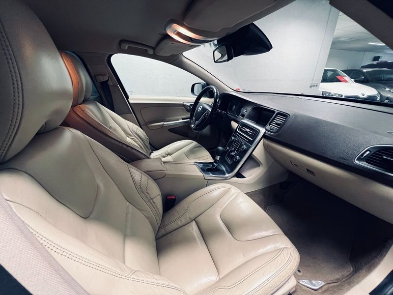 Volvo V60 bild 9