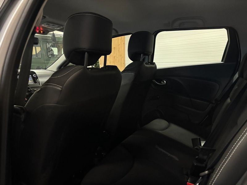 Renault Clio bild 12