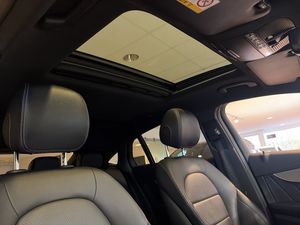Mercedes GLC250 bild 18