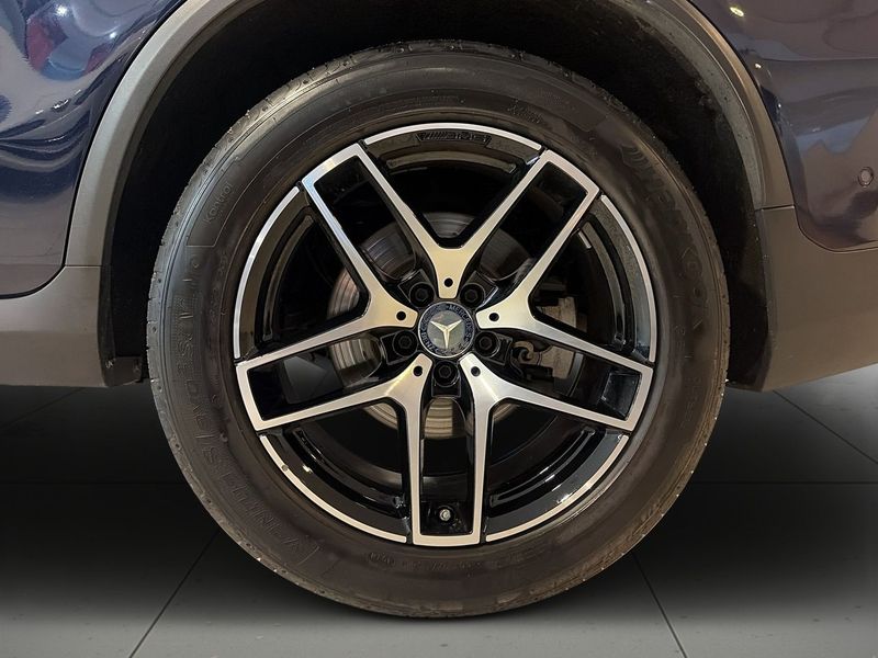 Mercedes GLC250 bild 14