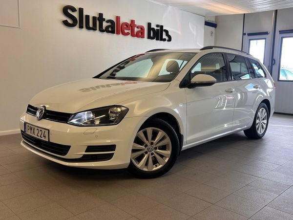 Volkswagen Golf Sportscombi 1.4 TSI Dragkrok B-Kamera S/V Hjul ingår - 2017
