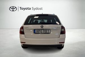 Skoda Octavia bild 4