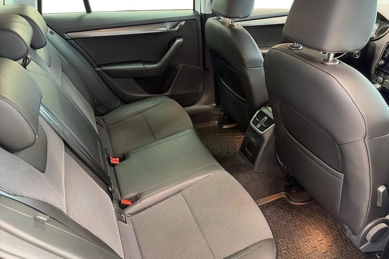 Skoda Octavia bild 7