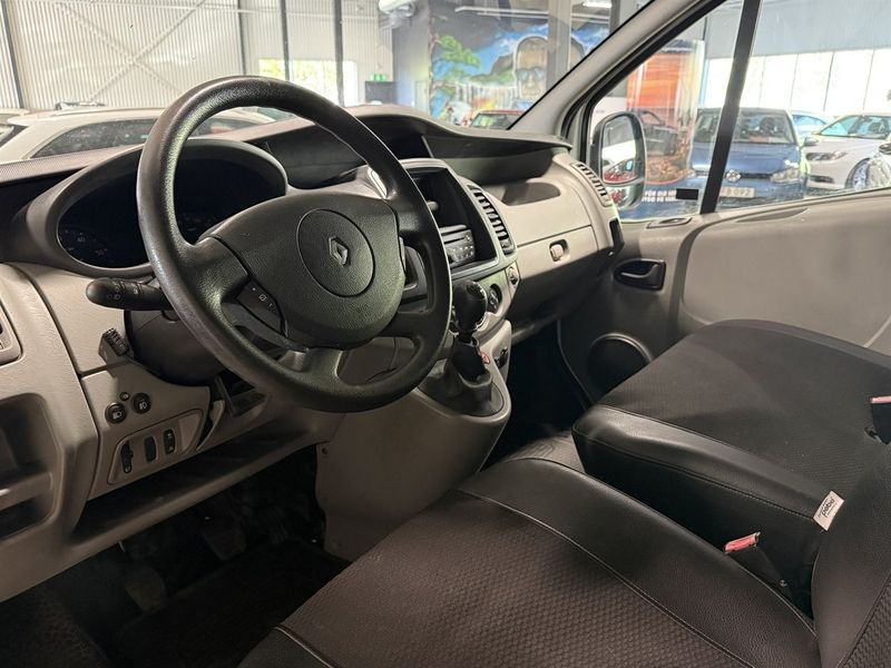 Renault Trafic bild 7