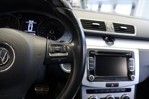 Volkswagen Passat bild 10