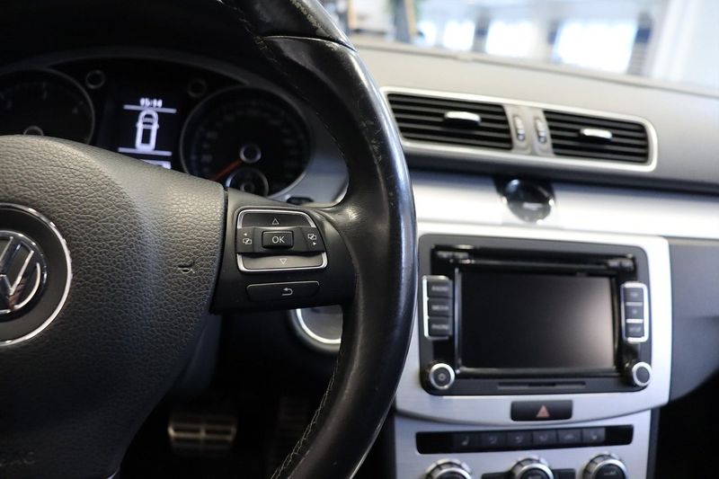 Volkswagen Passat bild 10