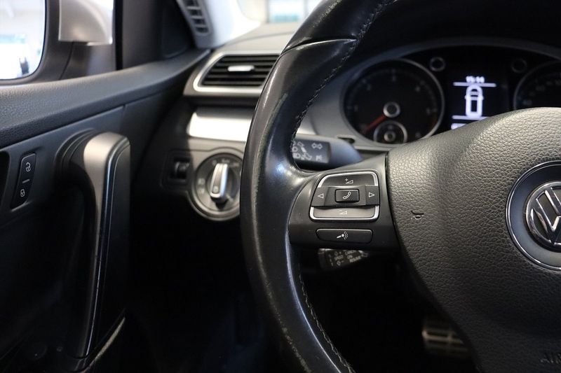 Volkswagen Passat bild 9