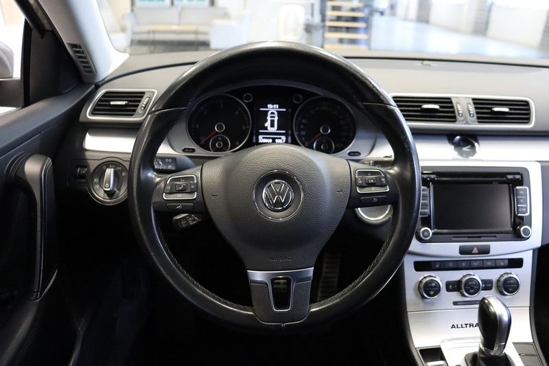 Volkswagen Passat bild 7
