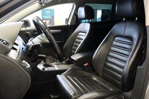 Volkswagen Passat bild 11