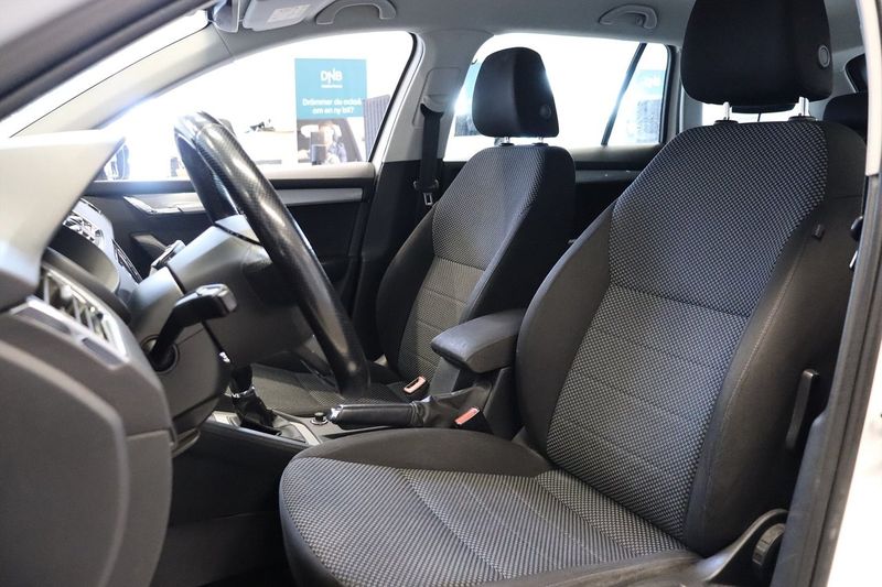 Skoda Octavia bild 11
