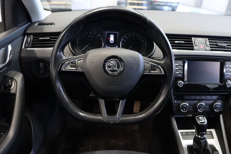 Skoda Octavia bild 7