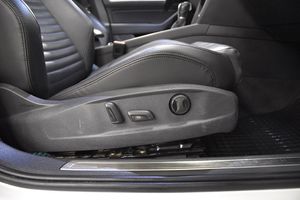 Volkswagen Passat bild 15