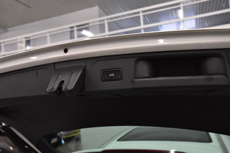 Volkswagen Passat bild 26