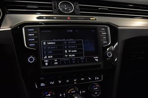 Volkswagen Passat bild 17