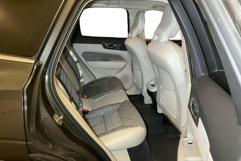 Volvo XC60 bild 8