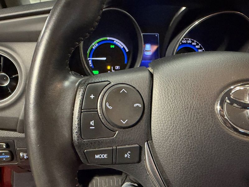 Toyota Auris bild 12