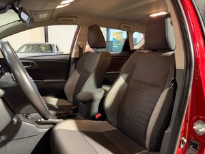 Toyota Auris bild 7