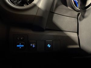 Toyota Auris bild 15