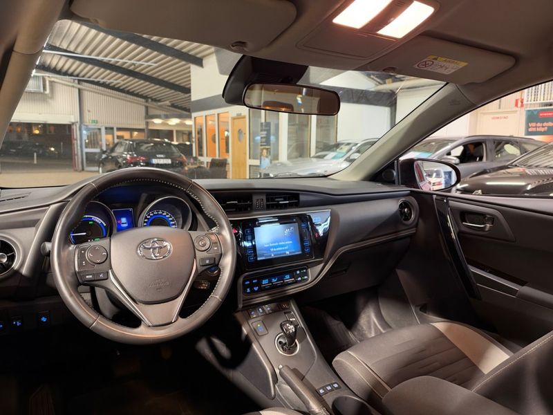 Toyota Auris bild 8