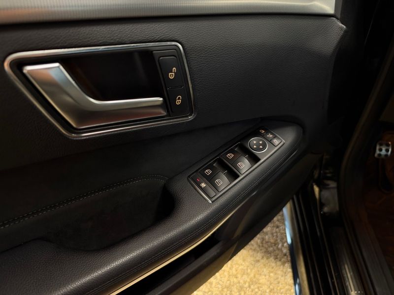 Mercedes E220 bild 8