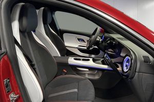 Mercedes CLA250 bild 13