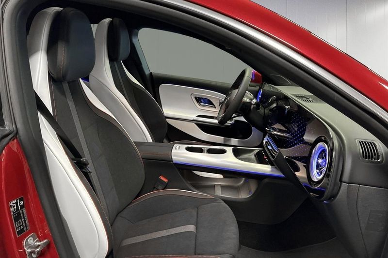 Mercedes CLA250 bild 13