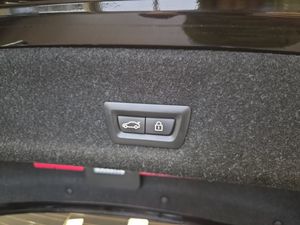 BMW 320 bild 24