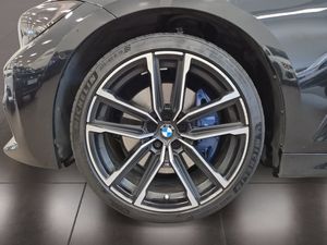 BMW 320 bild 9