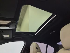 BMW 320 bild 18