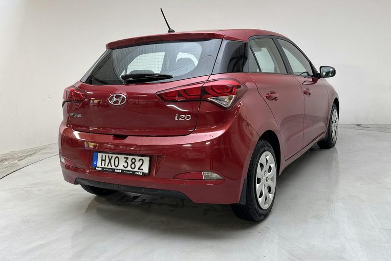 Hyundai i20 bild 3