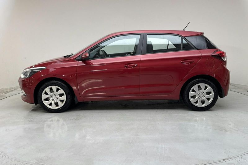 Hyundai i20 bild 2