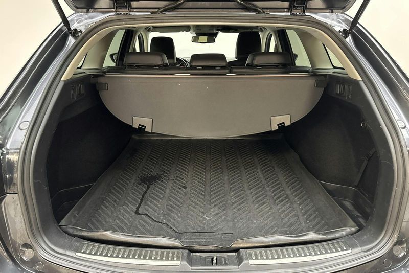 Mazda 6 bild 9