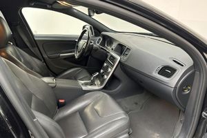 Volvo V60 bild 7