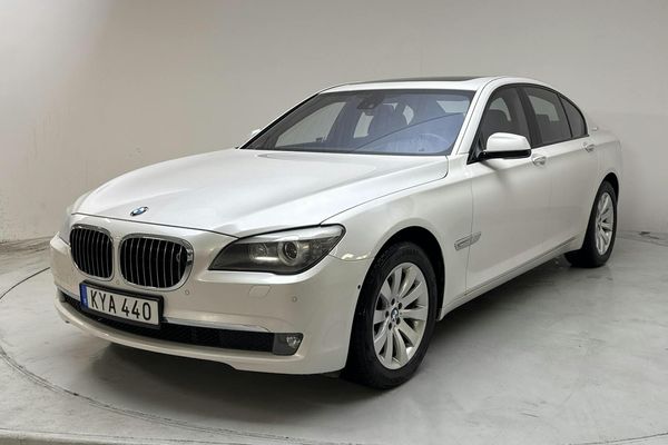 BMW ActiveHybrid 7 Sedan, F01 (449hk) - 2010