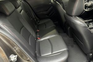 Mazda 3 bild 8