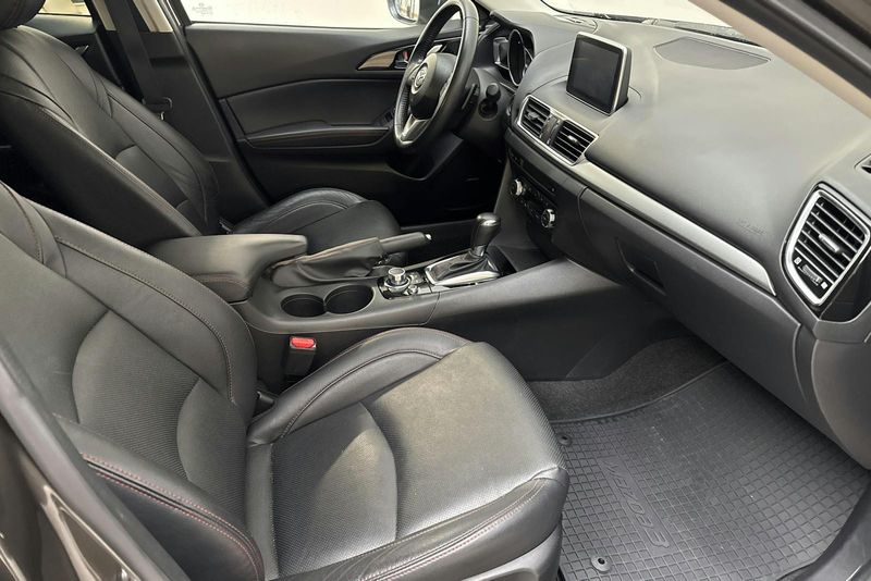 Mazda 3 bild 7