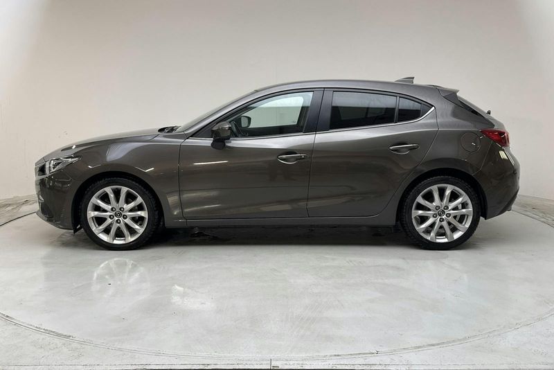 Mazda 3 bild 2