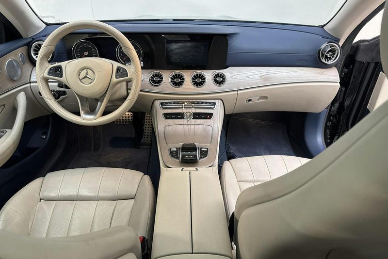 Mercedes E300 bild 6