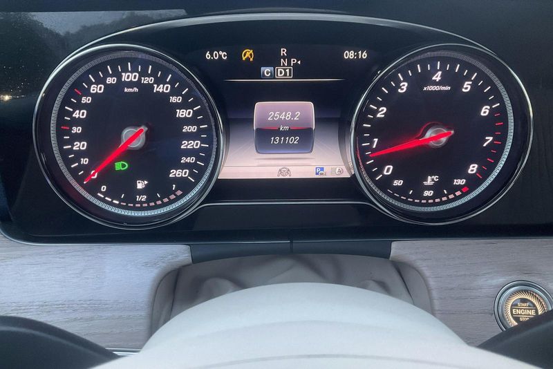 Mercedes E300 bild 10